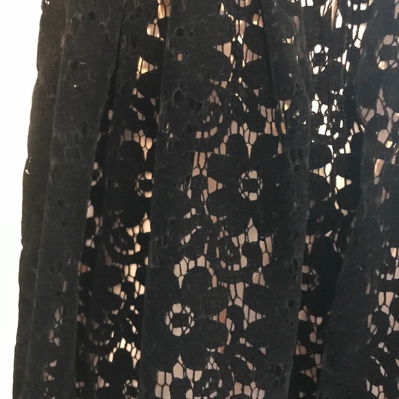 B. Darlin black and blush dress - Picture 4 of 7